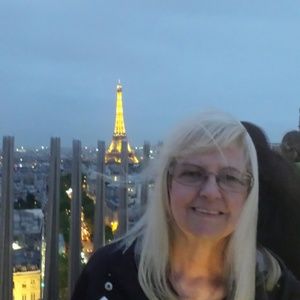 Meet your Posher, Diane